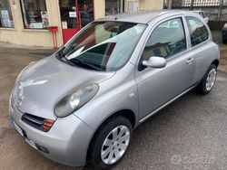 Grigio Usata 2003 Nissan Micra Due volumi | 1900 € (Buon prezzo)