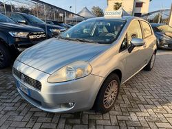 Grigio Usata 2007 Fiat Grande Punto Due volumi | 1999 € (Ottimo prezzo)