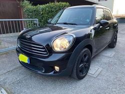Nero Usata 2015 Mini One D Countryman SUV | 9900 € (Buon prezzo)