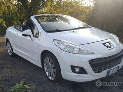 Bianco Usata 2011 Peugeot 207 CC Cabrio | 5500 € (Cara)