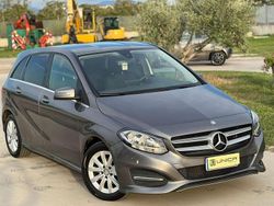 Grigio Usata 2016 Mercedes B180 Business Monovolume | 5999 € (Buon prezzo)