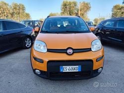 Arancione Usata 2014 Fiat Panda Trekking Tre volumi | 5900 € (Buon prezzo)