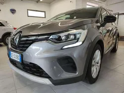 Grigio Usata 2021 Renault Captur Business SUV | 18.500 € (Cara)