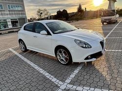 Usata 2018 Alfa Romeo Giulietta Tre volumi | 11.000 € (Ottimo prezzo)