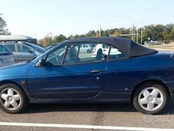 Blu Usata 2000 Renault Mégane | 3000 €