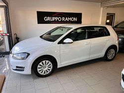 Bianco Usata 2016 VW Golf VII Trendline Due volumi | 9990 € (Super prezzo)