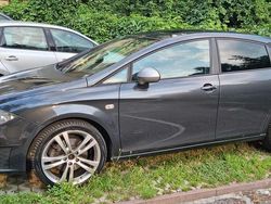 Grigio Usata 2011 Seat Leon FR Tre volumi | 4800 € (Buon prezzo)