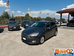 Grigio Usata 2016 Ford C-MAX Titanium Monovolume | 9300 € (Cara)