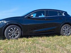 Nero Usata 2018 Infiniti Q30 Business Due volumi | 12.500 € (Super prezzo)