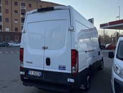 Bianco Usata 2017 Iveco Daily Due volumi | 9750 € (Super prezzo)