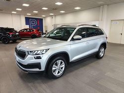 Grigio Usata 2023 Skoda Kodiaq Executive SUV | 28.800 € (Buon prezzo)