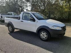Bianco Usata 2015 Fiat Strada Pick-up | 10.600 € (Buon prezzo)
