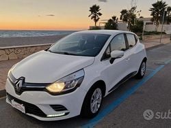 Bianco Usata 2018 Renault Clio IV Business Tre volumi | 8800 € (Buon prezzo)