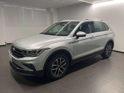 Argento Usata 2021 VW Tiguan Life SUV | 26.000 € (Buon prezzo)