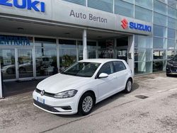Bianco Usata 2017 VW Golf VII Trendline Tre volumi | 12.900 € (Buon prezzo)