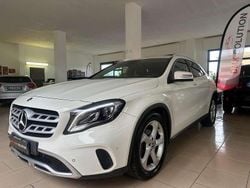 Pearl white Usata 2017 Mercedes GLA180 Premium SUV | 17.390 € (Buon prezzo)