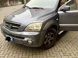 Grigio Usata 2004 Kia Sorento SUV | 1200 € (Buon prezzo)