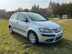 Grigio Usata 2009 VW Golf Plus Cross Monovolume | 2999 €