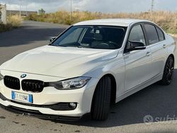 Bianco Usata 2014 BMW 318 Tre volumi | 6500 €