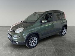 Verde Usata 2018 Fiat Panda 4x4 Due volumi | 15.900 € (Molto cara)