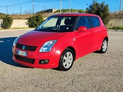 Rosso Usata 2008 Suzuki Swift GL Tre volumi | 3590 € (Buon prezzo)