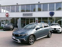 Blu/azzurro Usata 2023 Fiat Tipo Cross Tre volumi | 14.800 € (Buon prezzo)