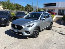Grigio Usata 2023 MG ZS Luxury Tre volumi | 14.190 € (Buon prezzo)