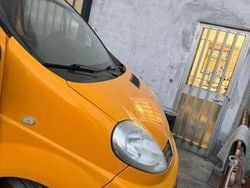 Giallo Usata 2011 Renault Trafic Monovolume | 10.300 €