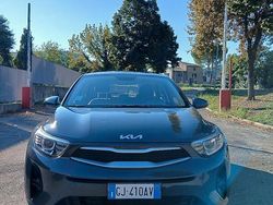 Grigio Usata 2022 Kia Stonic Urban SUV | 10.900 € (Ottimo prezzo)