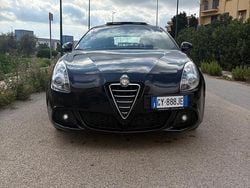 Nero Usata 2011 Alfa Romeo Giulietta Tre volumi | 6000 € (Buon prezzo)