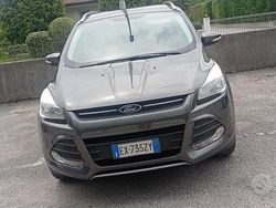 Grigio Usata 2015 Ford Kuga SUV | 9700 € (Buon prezzo)