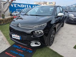 Nero Usata 2017 Citroën C3 PureTech Tre volumi | 10.250 € (Molto cara)
