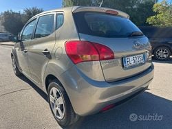 Marrone Usata 2012 Kia Venga Due volumi | 4999 € (Buon prezzo)
