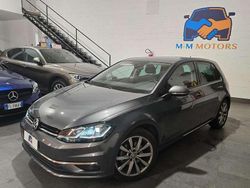 Grigio Usata 2017 VW Golf VII Highline Tre volumi | 16.490 € (Buon prezzo)