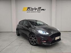 Grigio Usata 2019 Ford Fiesta ST-Line Tre volumi | 11.500 € (Buon prezzo)