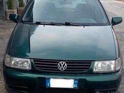 Verde Usata 1999 VW Polo Due volumi | 600 €