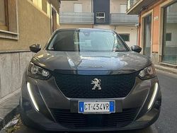Grigio Usata 2021 Peugeot 2008 SUV | 18.500 € (Buon prezzo)