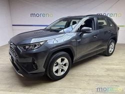 Grigio Usata 2020 Toyota RAV4 Hybrid Active SUV | 29.990 € (Buon prezzo)