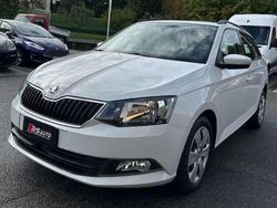 Bianco Usata 2017 Skoda Fabia Due volumi | 7100 € (Buon prezzo)