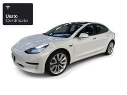 Pearl white multicoat Usata 2020 Tesla Model 3 Long Range AWD Tre volumi | 23.500 € (Buon prezzo)