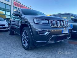 Grigio Usata 2017 Jeep Grand Cherokee Overland SUV | 26.900 € (Molto cara)