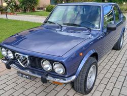 Blu/azzurro Usata 1981 Alfa Romeo Alfetta Tre volumi | 15.000 €