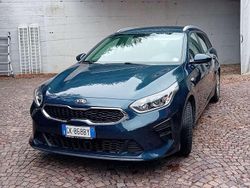 Blu/azzurro Usata 2019 Kia Ceed Sportswagon Station wagon | 9300 € (Buon prezzo)