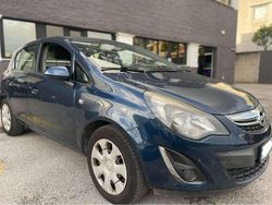 Blu/azzurro Usata 2013 Opel Corsa Tre volumi | 5900 € (Buon prezzo)
