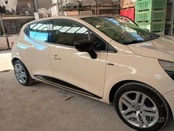 Usata 2018 Renault Clio IV Due volumi | 9600 € (Buon prezzo)