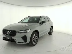 Grigio Usata 2024 Volvo XC60 Plus SUV | 43.900 € (Ottimo prezzo)