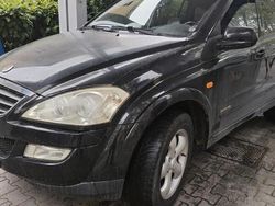 Nero Usata 2010 Ssangyong (KGM) Kyron SUV | 2500 € (Buon prezzo)
