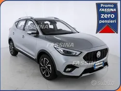 Grigio Usata 2023 MG ZS Luxury Tre volumi | 14.400 € (Buon prezzo)