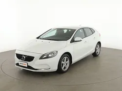 Bianco Usata 2016 Volvo V40 Kinetic Station wagon | 12.599 € (Buon prezzo)