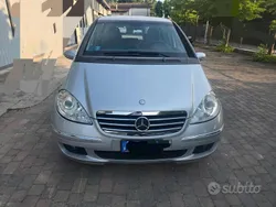 Usata 2007 Mercedes A150 Avantgarde Tre volumi | 2300 € (Ottimo prezzo)